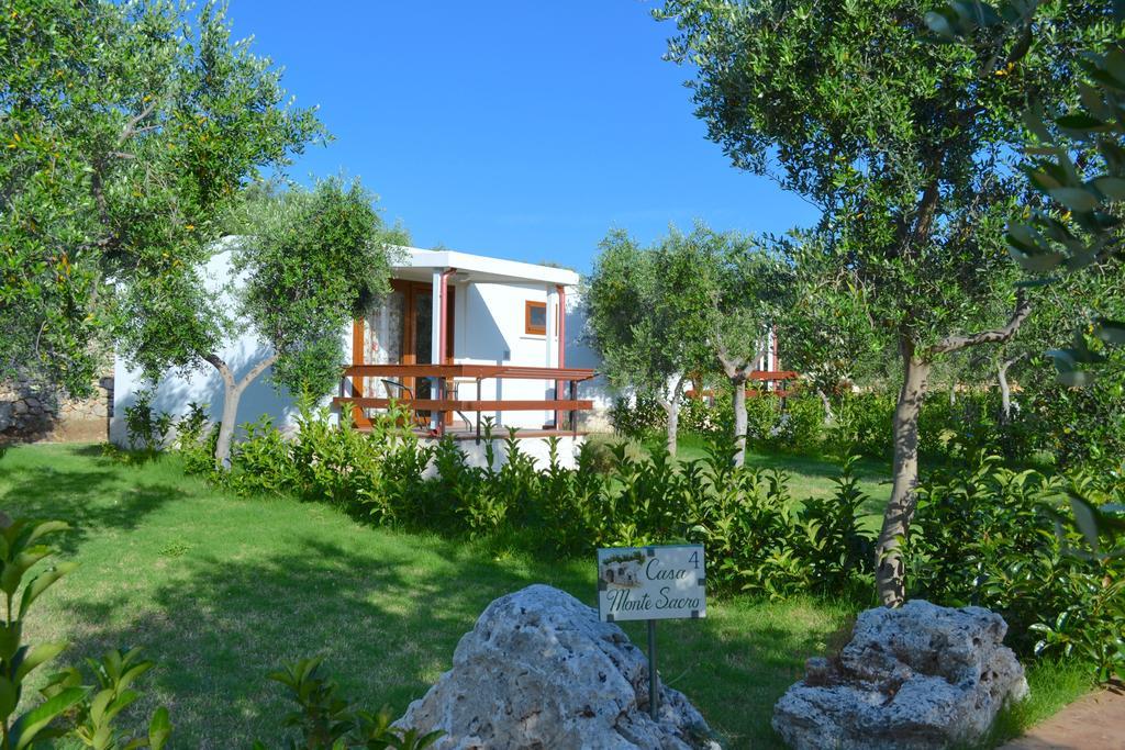 Вилла Agriturismo Antichi Ulivi Маттината Экстерьер фото